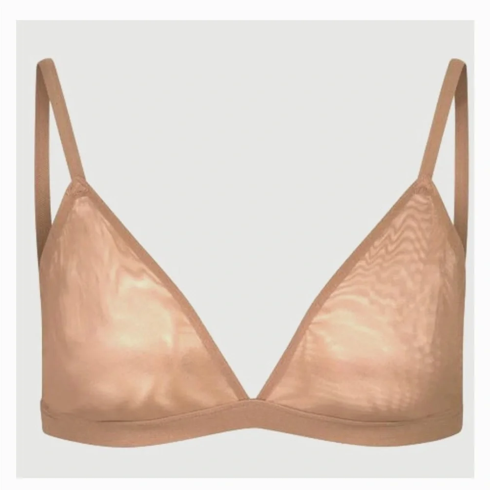Skims Mesh Bralette - Picture 4 of 4